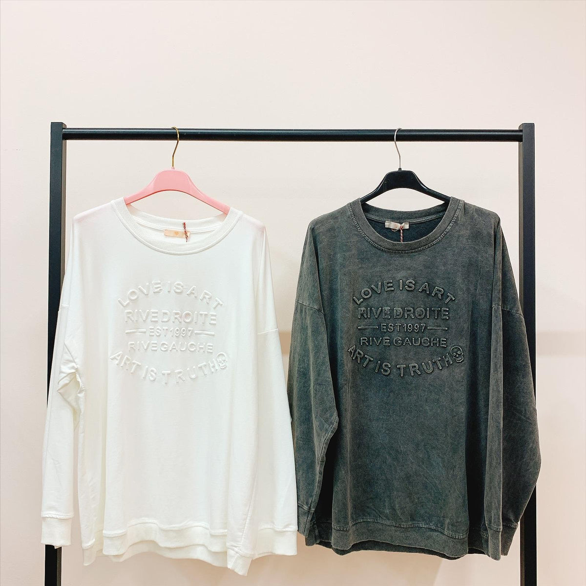 Sweatshirts - Art
