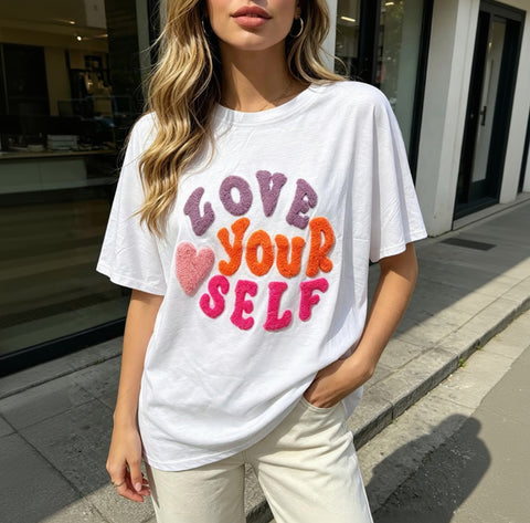 T-Shirt - Love Yourself