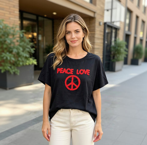 T-Shirt - Peace Love