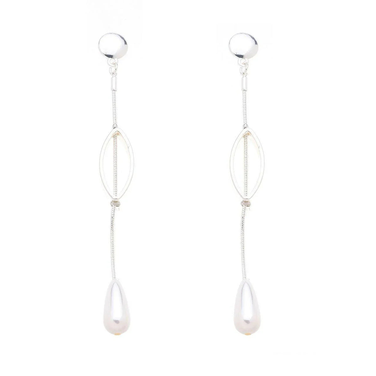 Ohrring-Ovalkreis mit Perle.