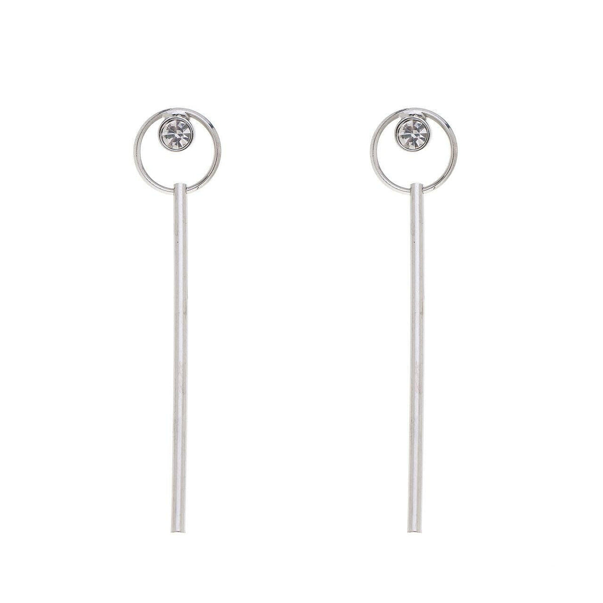 Ohrring-Kreis mit Diamant-Stab.