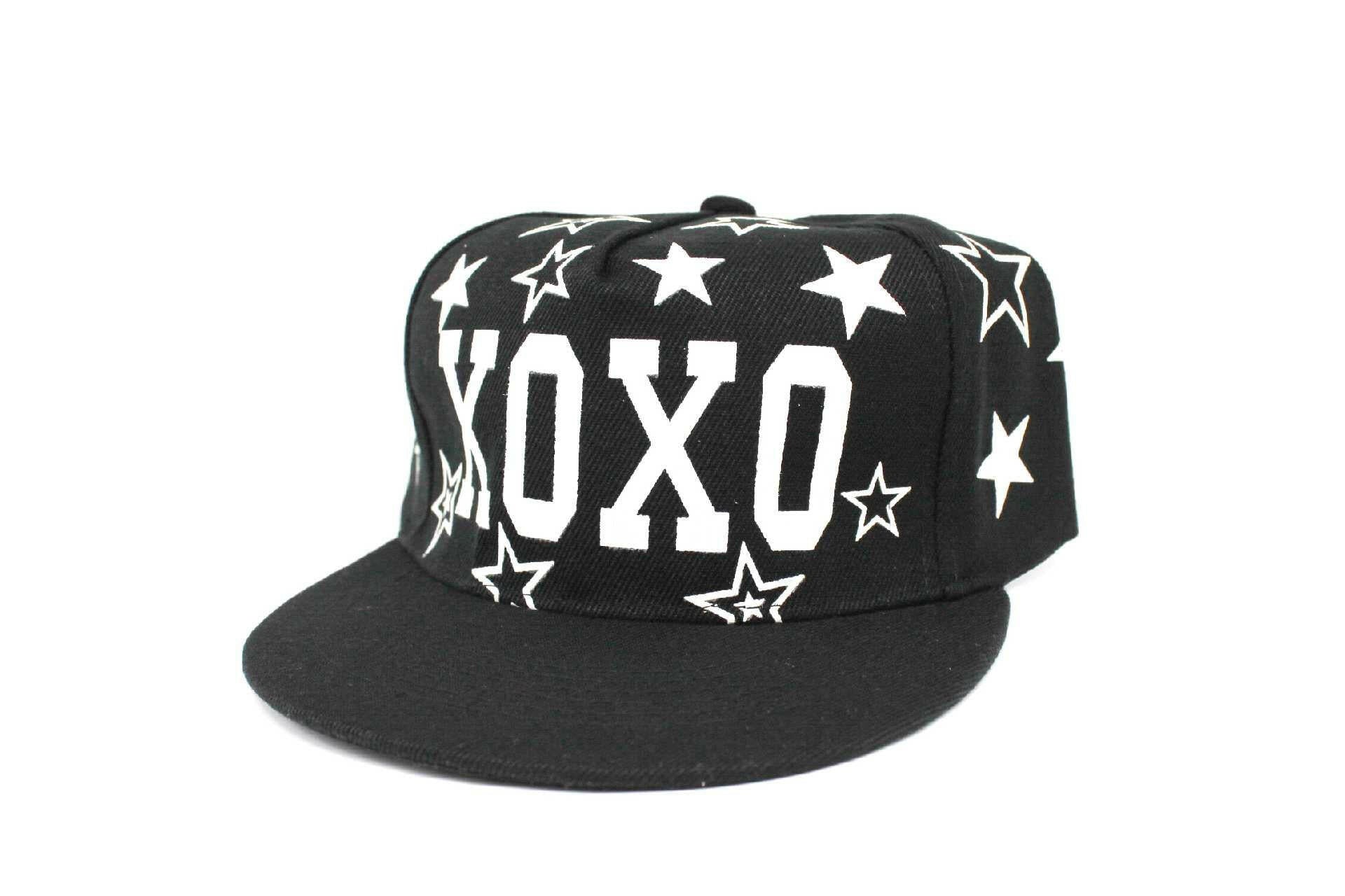 Snapback XOXO.